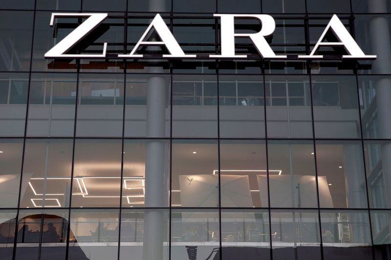 El grupo empresario que maneja las tiendas Zara en la Argentina se va del país
Reuters