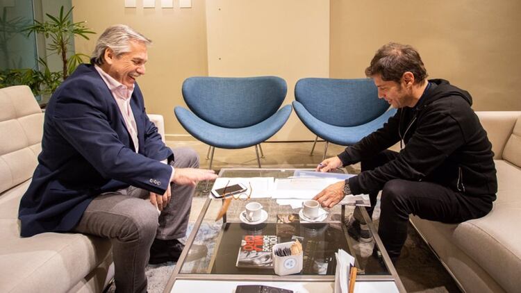 Después de almorzar con Massa, Kicillof se fue a charlar de economía y campaña con Fernández