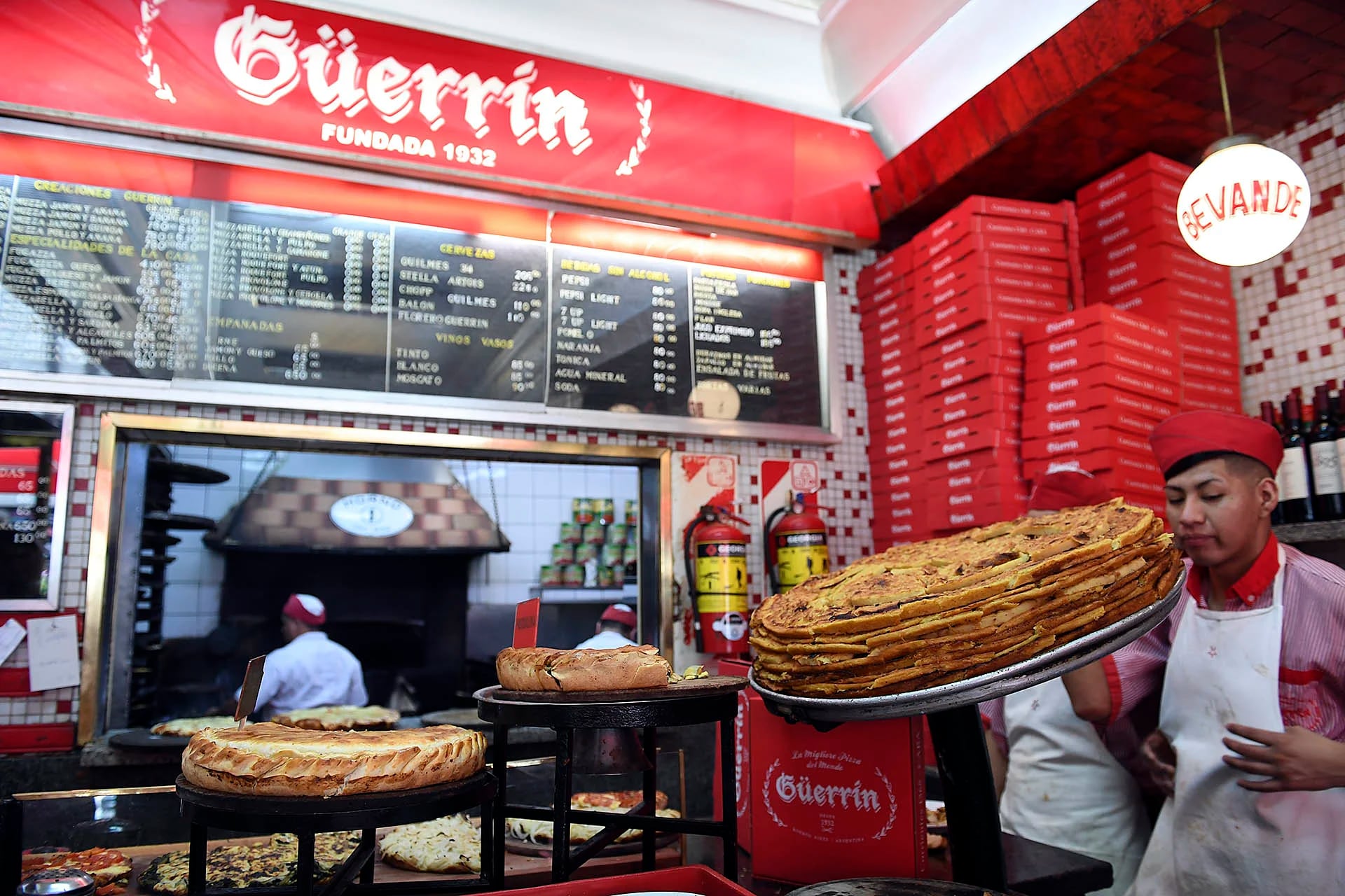 Güerrin fue incluido por Taste Atlas debido a sus recetas y a su respeto por la tradición pizzera de Buenos Aires (Maximiliano Luna)