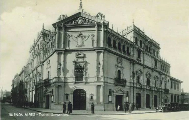 Vanguardia y elegancia: el Teatro Cervantes, al poco tiempo de su inauguración