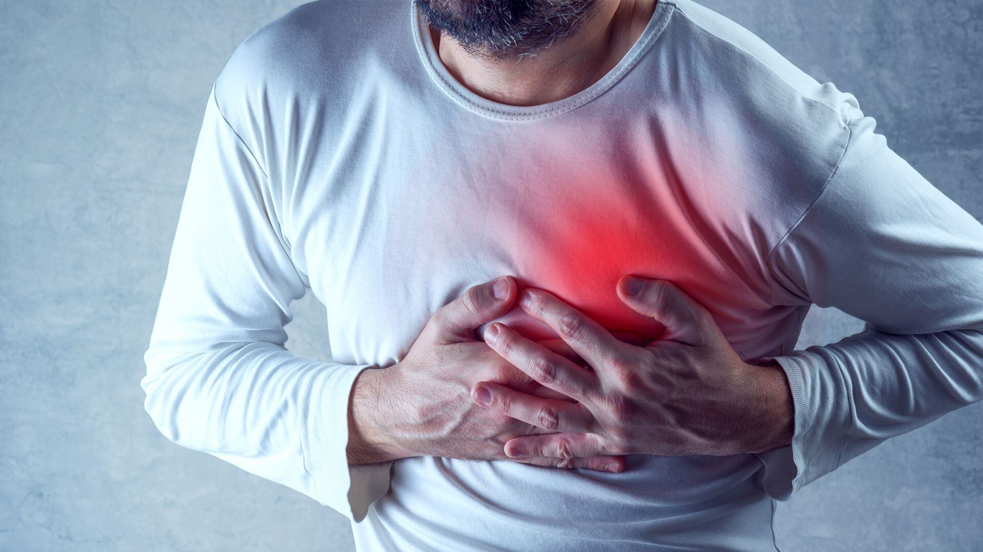 Los episodios cardiovasculares y cerebrovasculares fueron más frecuentes en pacientes con demencia medicados 