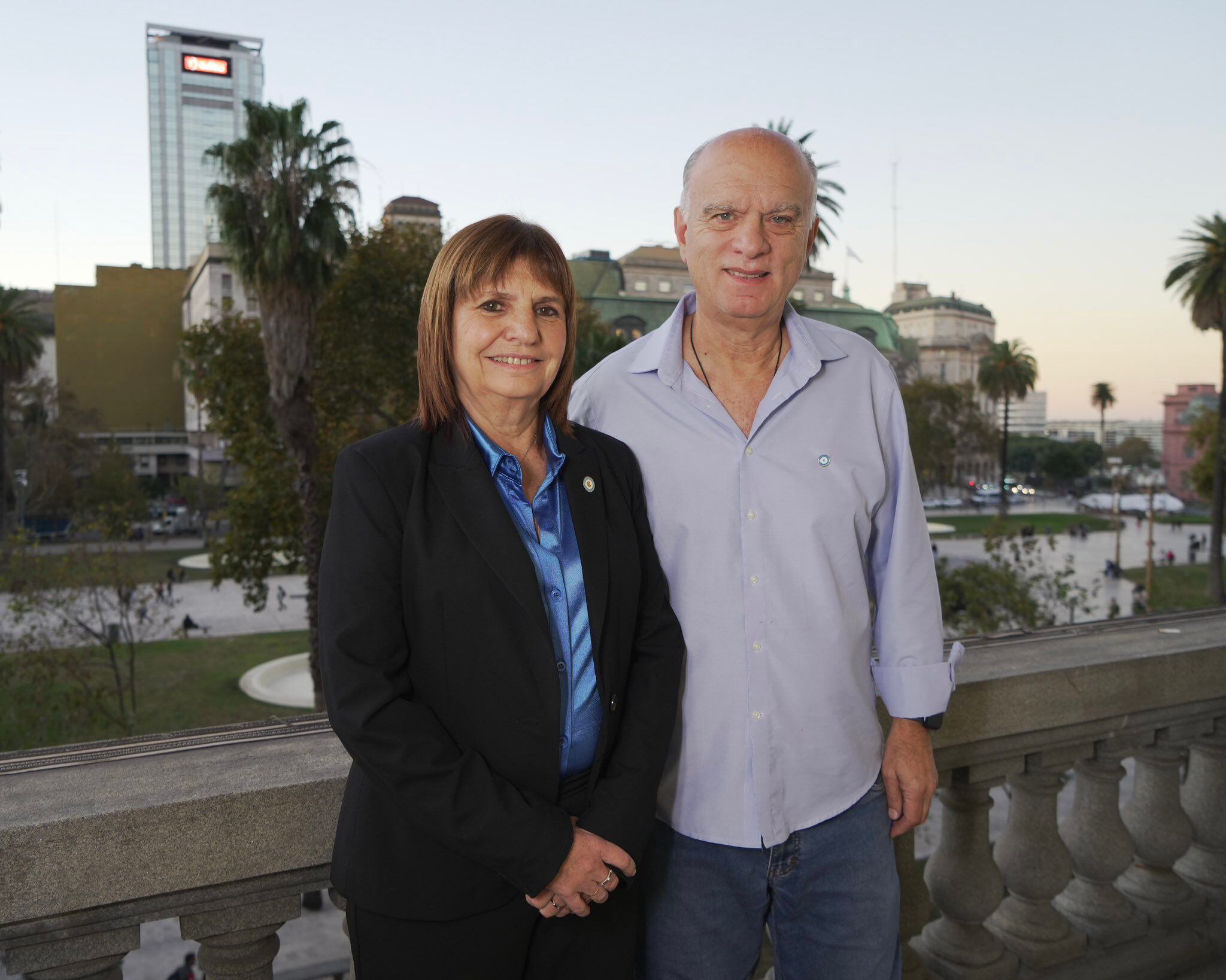 Patricia Bullrich y Néstor Grindetti foto campaña PASO 2023
