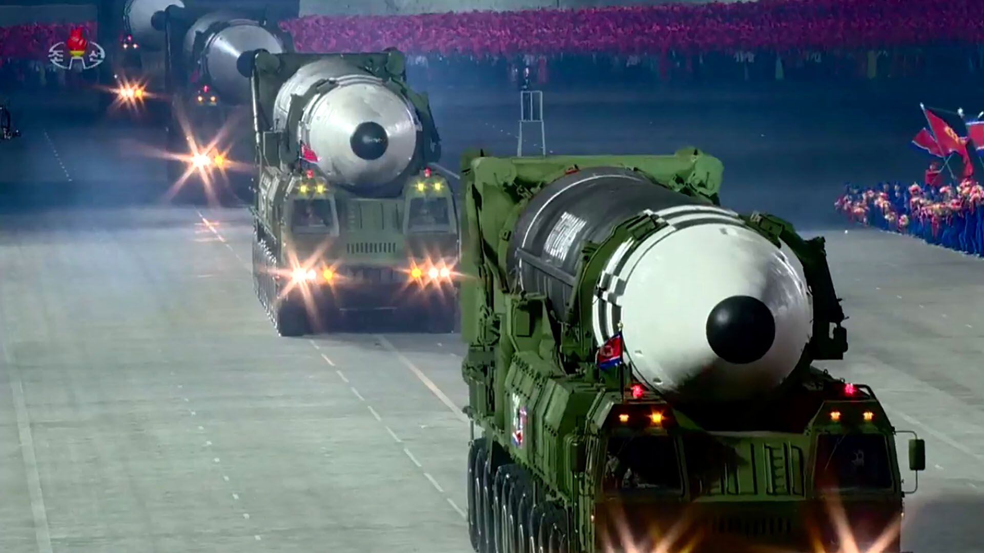 kim jong-un desfile corea del norte misiles