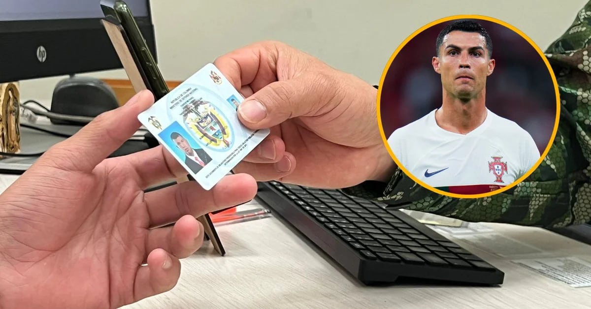 The military notebook of a young Colombian appeared with the photo of Cristiano Ronaldo: the army says it is the fault of the citizen