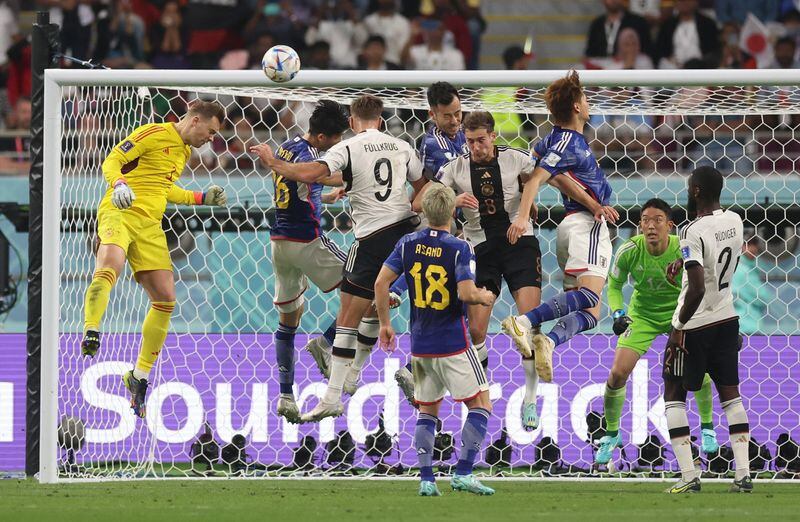 El alemán Manuel Neuer en acción contra Japón en el partido del Grupo E de la Copa Mundial de Qatar 2022, 23 de noviembre de 2022. REUTERS/Lee Smith