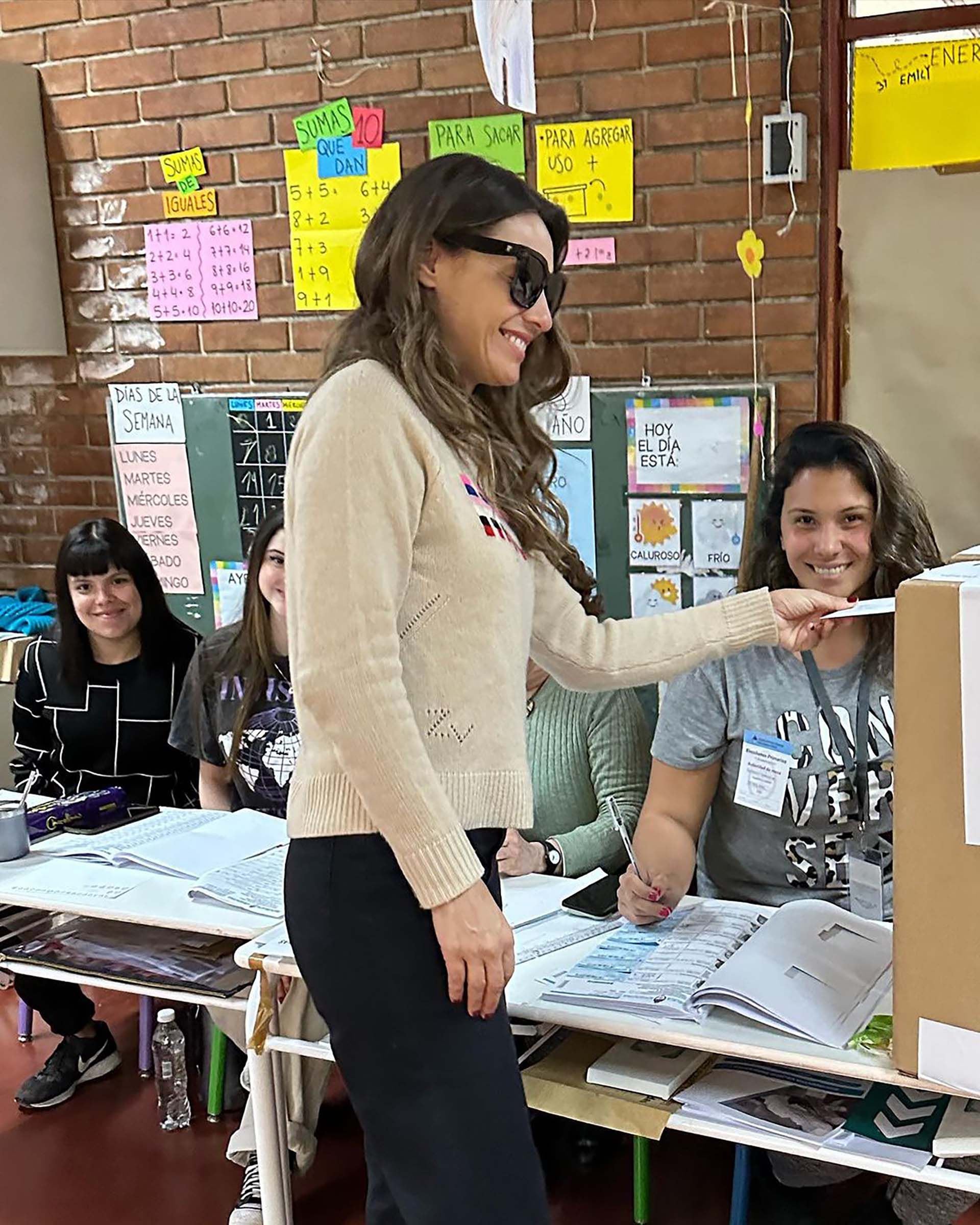 Pampita (@pampitaoficial)