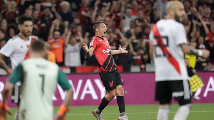 Marco Ruben of Brazil’s Athletico Paranaense, center, celebrates after scoring against Argentina’s River Plate during Recopa Sudamericana first leg final soccer match in Curitiba, Brazil, Wednesday, May 22, 2019. (AP Photo/Andre Penner)