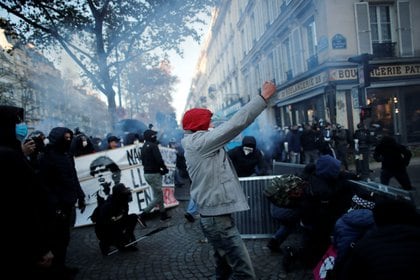 REUTERS / Benoit Tessier