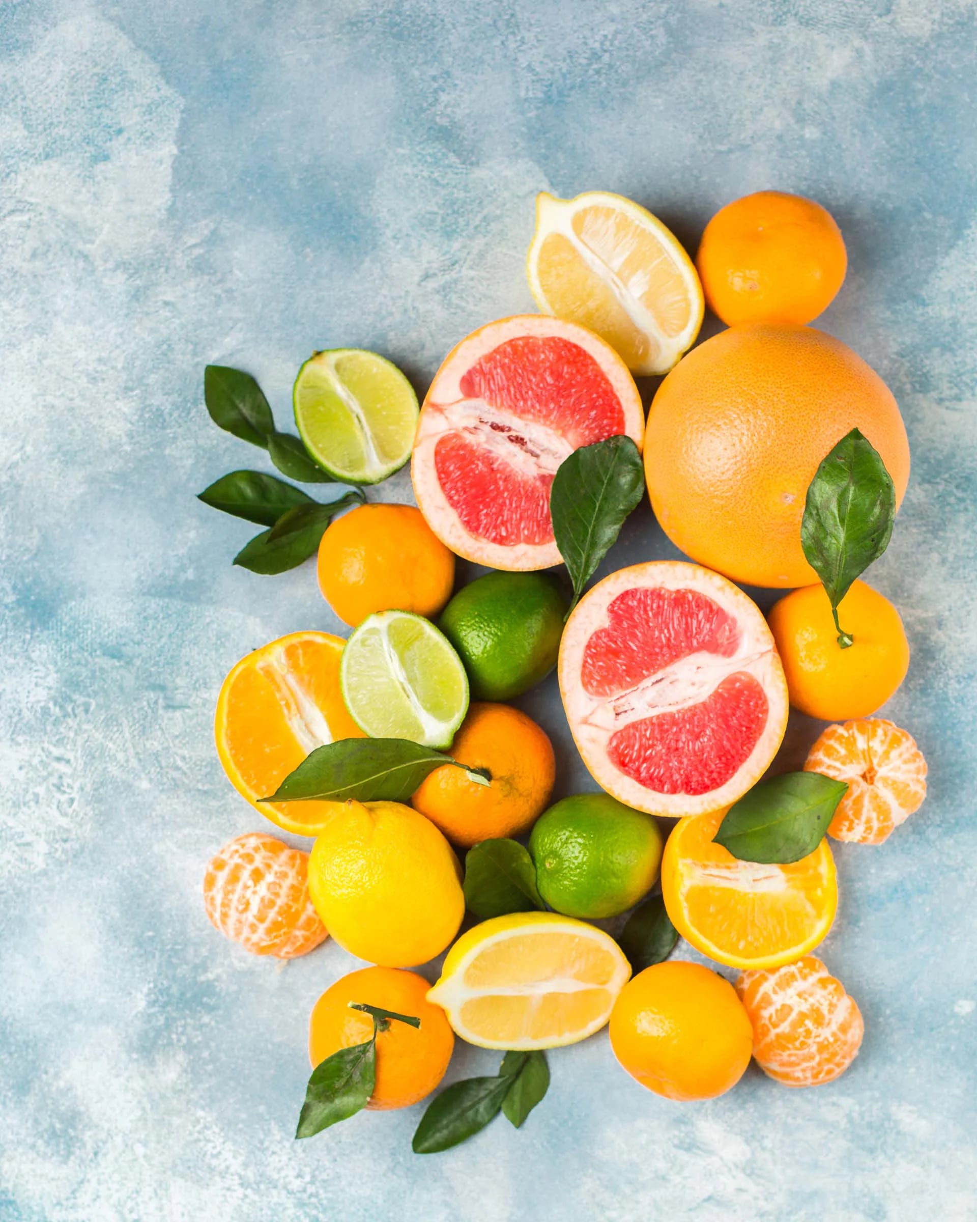Los citricos aportan vitamina C e hidratación al organismo lo que brinda diversos beneficios a la salud capilar
