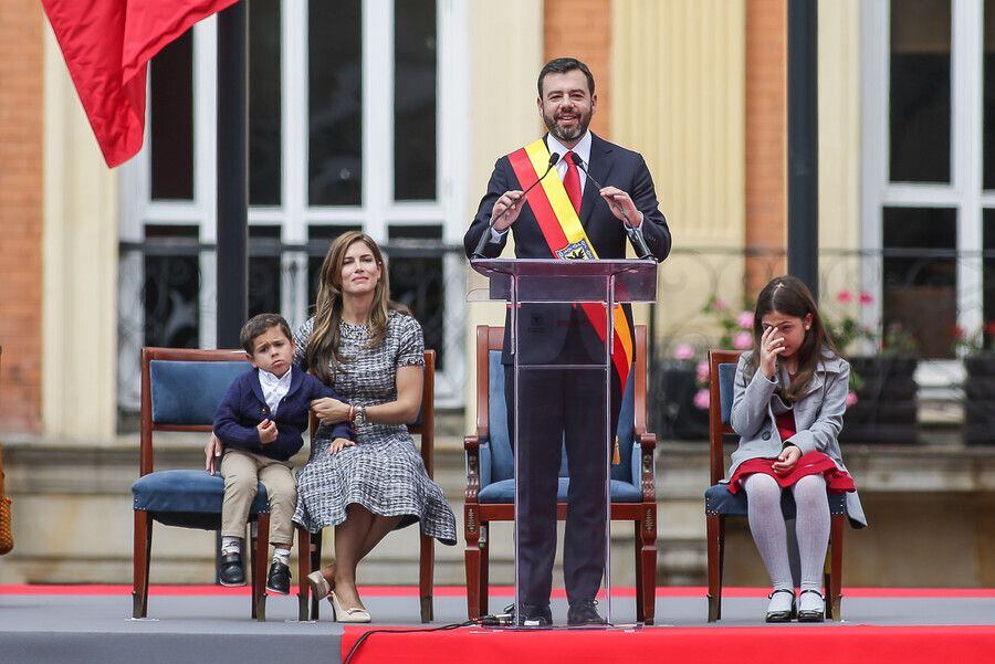 El alcalde de Bogotá Carlos Fernando Galán durante su primer discurso como mandatario distrital