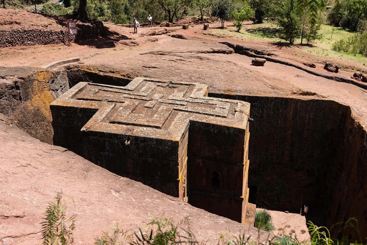Las 11 iglesias monolíticas de Lilibela fueron talladas por expertos en la roca volcánica rosa entre los siglos VII y XIII (Foto: Ethiopia Tourism)