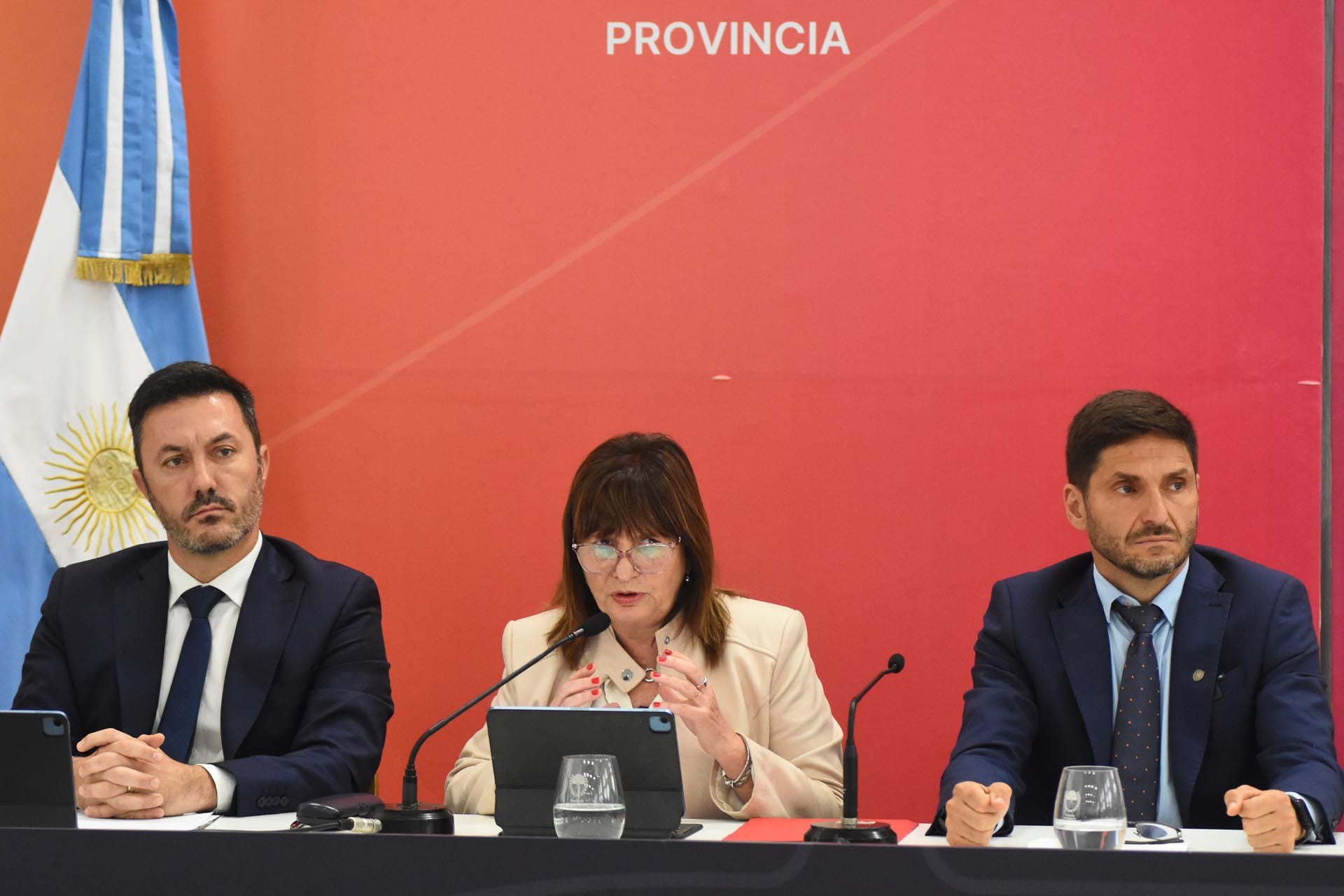 Bullrich, Petri y Pullaro lanzan el Comité de Crisis en Rosario - 11/3