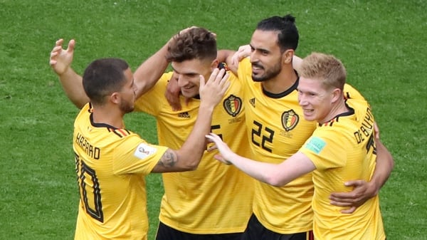 Los belgas celebran la apertura del marcador ante Inglaterra (REUTERS/Anton Vaganov)