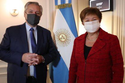 El presidente de la Argentina, Alberto Fernández, y la directora gerente del FMI, Kristalina Georgieva, se reunieron en Roma.