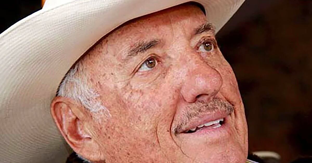 Juan Arturo “El Pollo” Torres Landa, Mexican businessman, has died