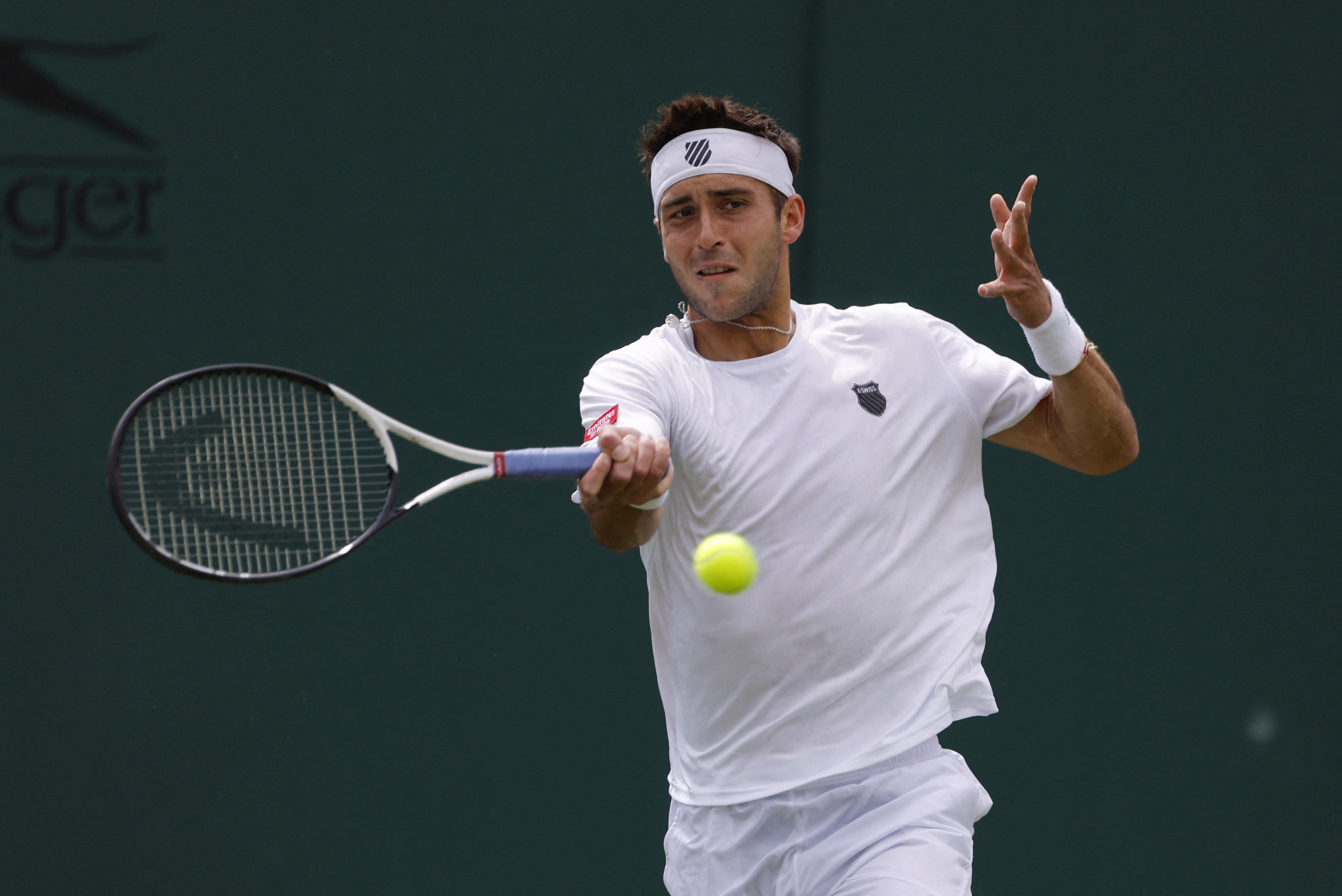 Tomás Etcheverry perdió ante Wawrinka en la segunda ronda de Wimbledon (REUTERS/Andrew Couldridge)