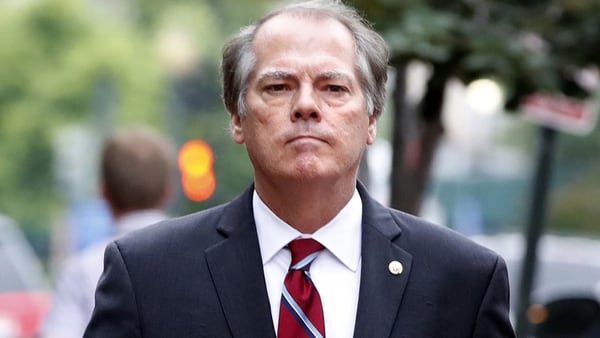 El senador y miembro del Comité de Inteligencia del Senado de los Estados Unidos, James Wolfe