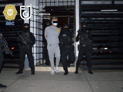 Este sábado Juajno "N", de nacionalidad venezolana, fue capturado (Foto: SSC-CDMX)