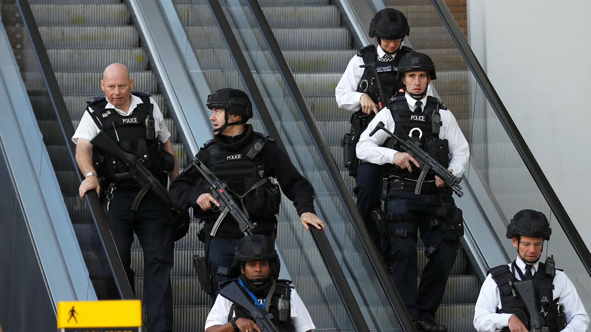 Theresa May y las fuerzas antiterrorismo fueron duramente criticadas tras el ataque (Reuters)