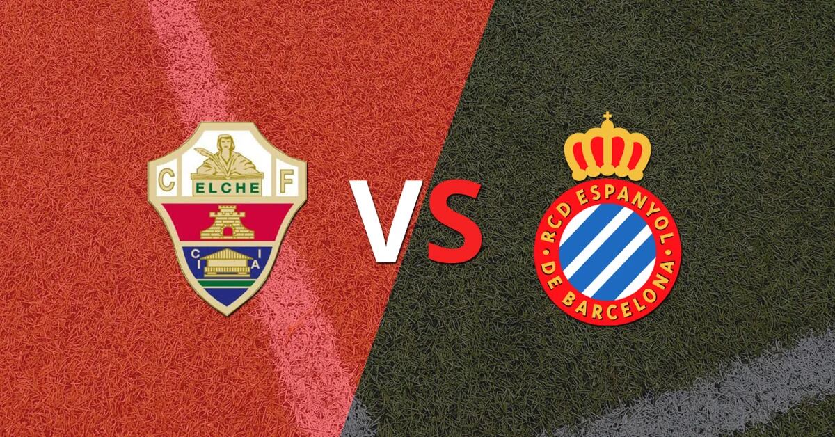 Initial whistle for the duel between Elche and Espanyol