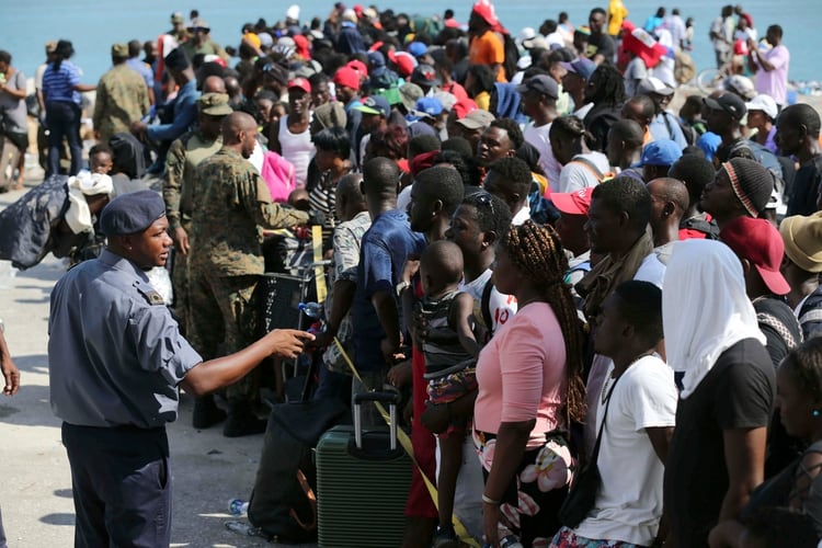 Los evacuados por Dorian en Bahamas (AP Photo/Fernando Llano)