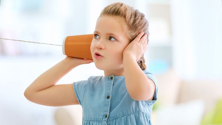 En el desarrollo del lenguaje, la pérdida auditiva tiene consecuencias de largo alcance (Shutterstock)