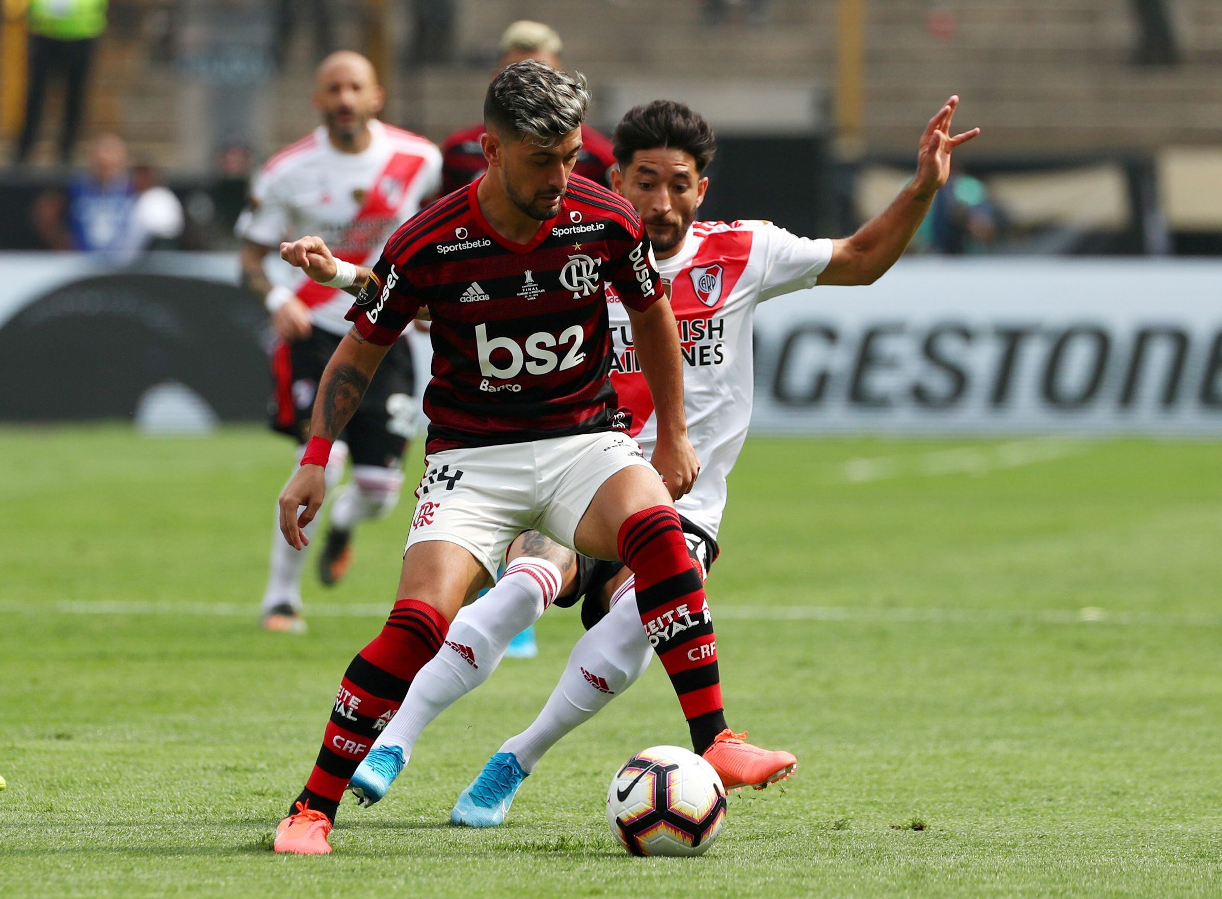 El partido comenzó con una gran intensidad por parte de los dos equipos