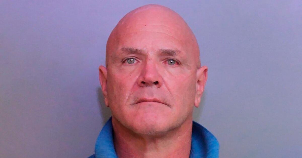 Florida Fire Chief Wanted for Stealing COVID-19 Vaccines Surrendered