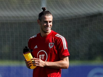 Gareth Bale ha recuperado la sonrisa mientras entrena con la selección de Gales de cara a su participación en la UEFA Nations League (Reuters)