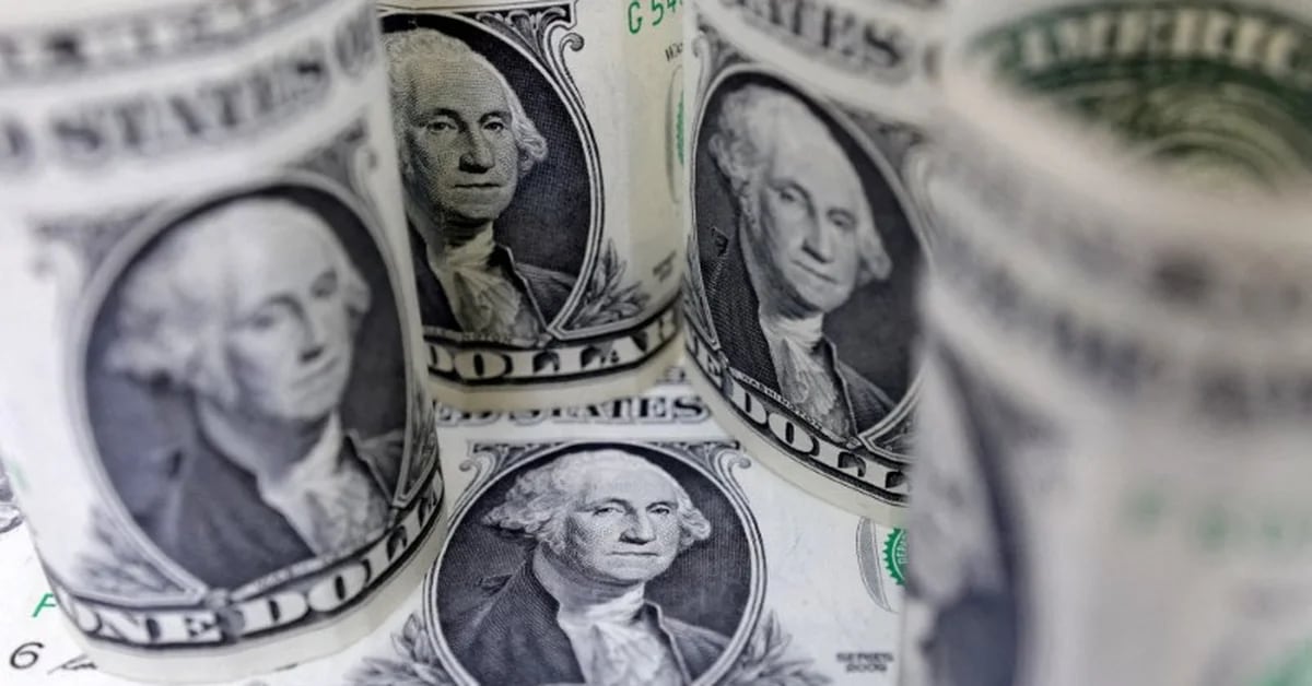 Dollar steady ahead of Powell testimony;  australian currency fall