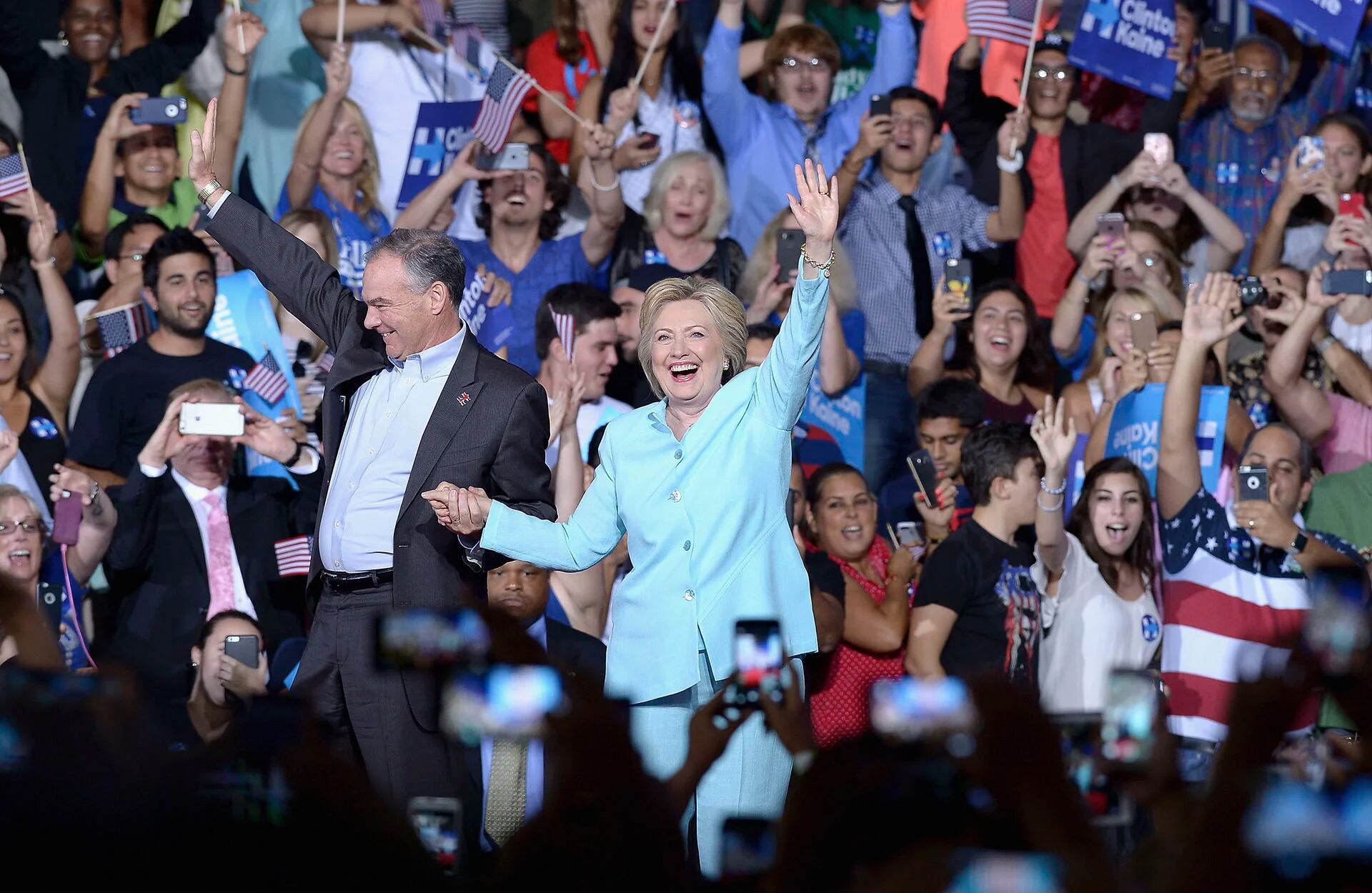 El viernes, Hillary Clinton anunció que el senador por Indiana, Tim Kaine, será su compañero en la fórmula demócrata para la carrera hacia la Casa Blanca (AFP)