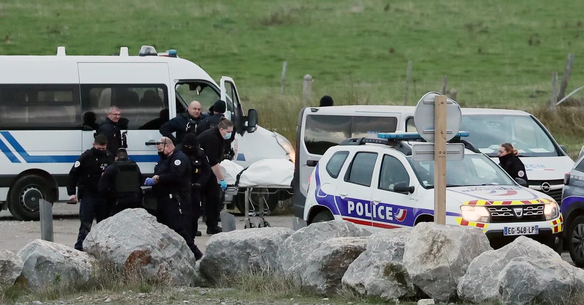 Attaque ratée en France : une femme voulait écraser plusieurs véhicules en criant « Allah est grand »