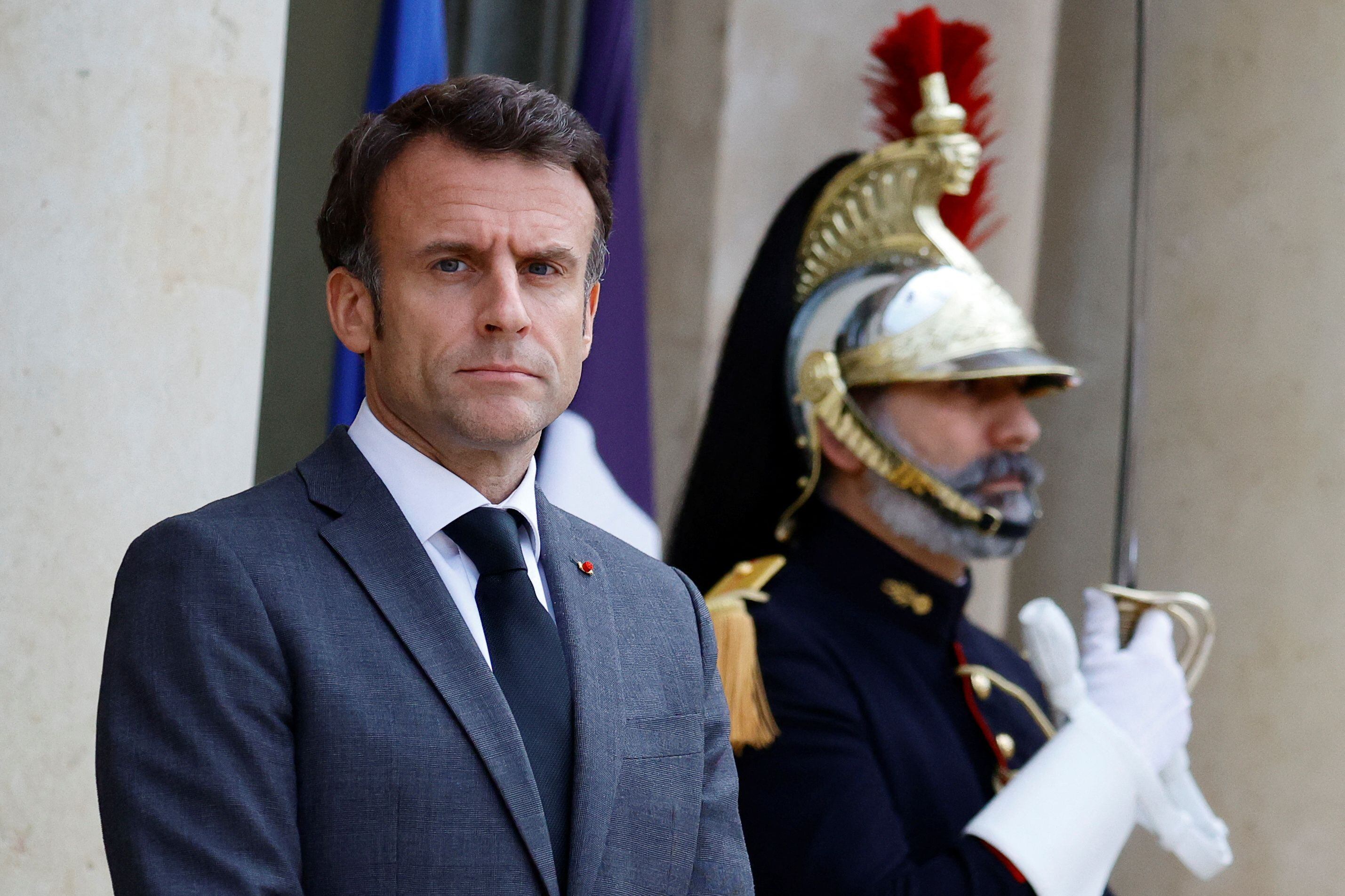 El presidente francés, Emmanuel Macron, calificó de “alivio” la puesta en libertad de estos dos ciudadanos (REUTERS/Sarah Meyssonnier)