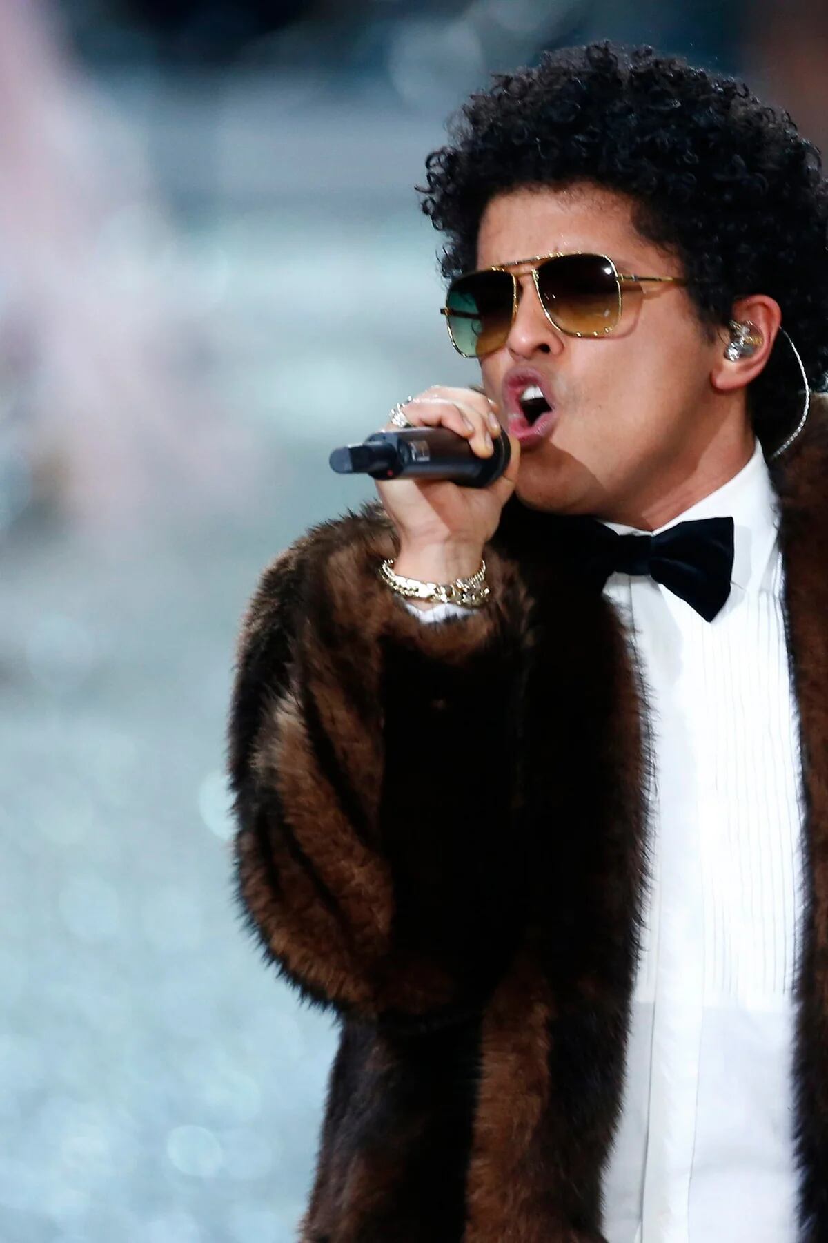 Bruno Mars retorna em grande estilo com nova banda Silk Sonic - Lab Dicas  Jornalismo