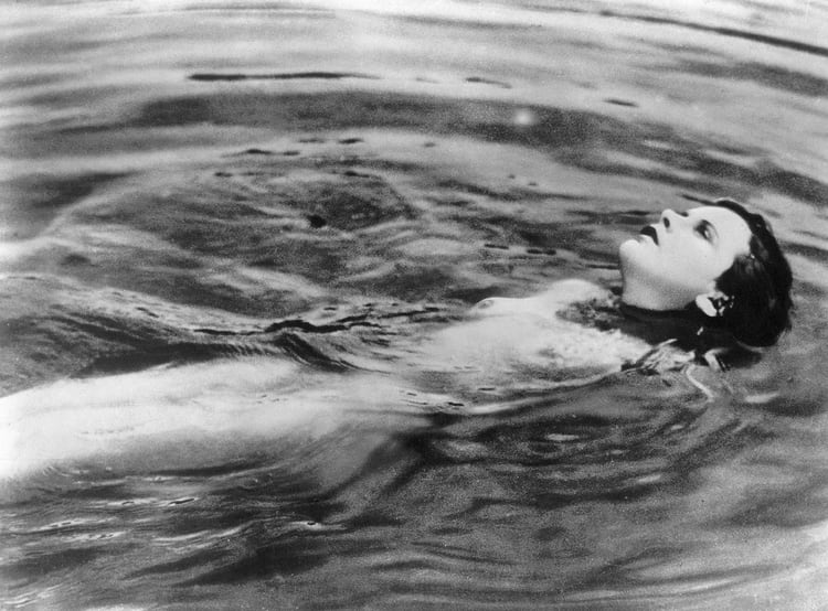 Hedy Lamarr en su famoso desnudo en la película Extasis, de 1932.
