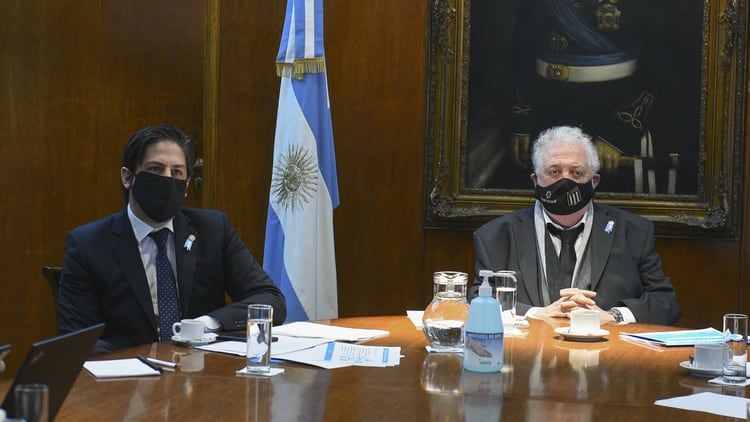 Nicolás Trotta junto al ministro de Salud Ginés González García 