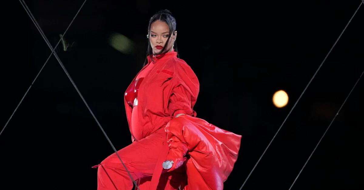 Rihanna is having a big comeback in the Super Bowl