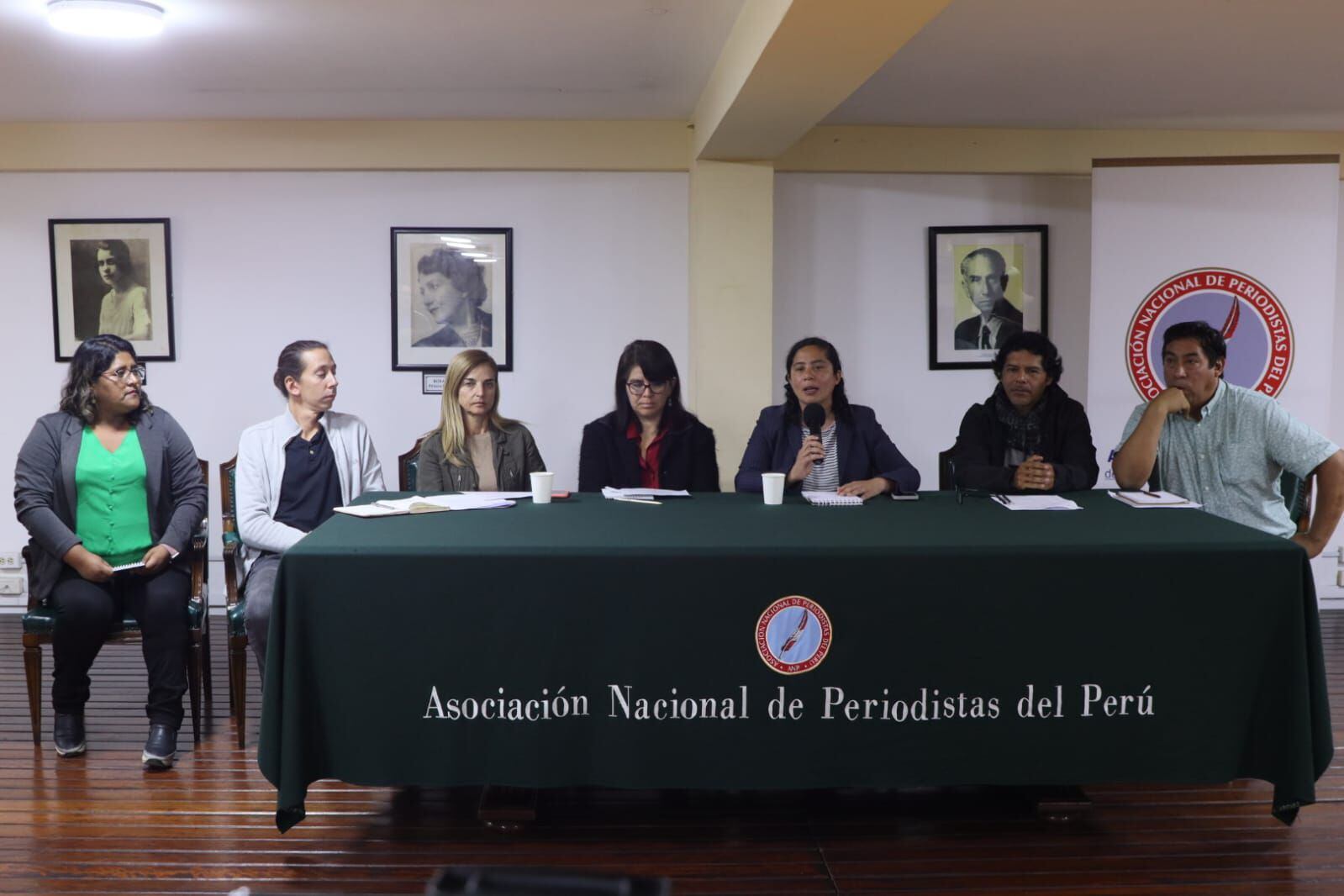 Miembros de Asociación Nacional de Periodistas se pronuncian contra pedido de facultades del Ejecutivo que atentarían contra la libertad de expresión.