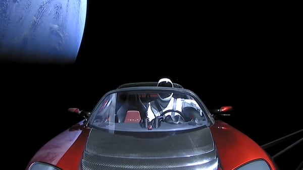 Lanzamiento Falcon Heavy Space X 1920 captura 4