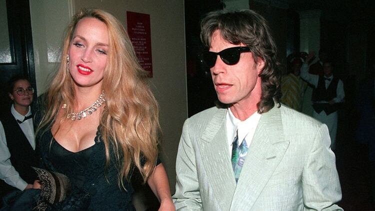 Mick Jagger y Jerry Hall fueron se casaron en 1990 en una ceremonia en Bali (AP)