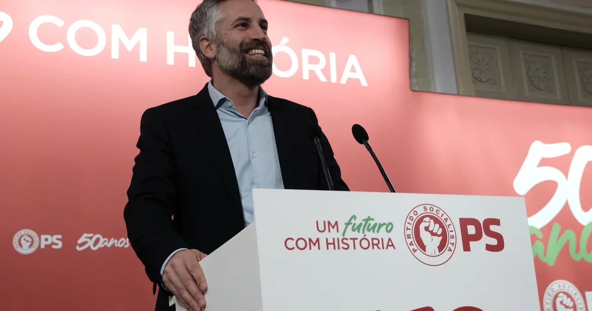 As forças políticas de Portugal selam os seus blocos para as eleições com os socialistas como favoritos
