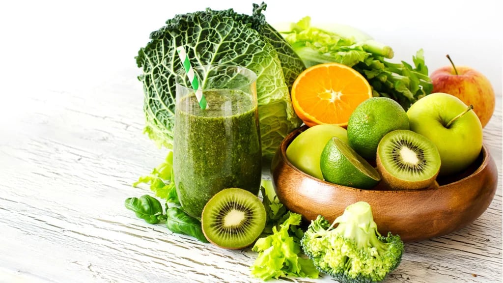 Las verduras y sus colores son fundamentales en los planes dietarios (Shutterstock)