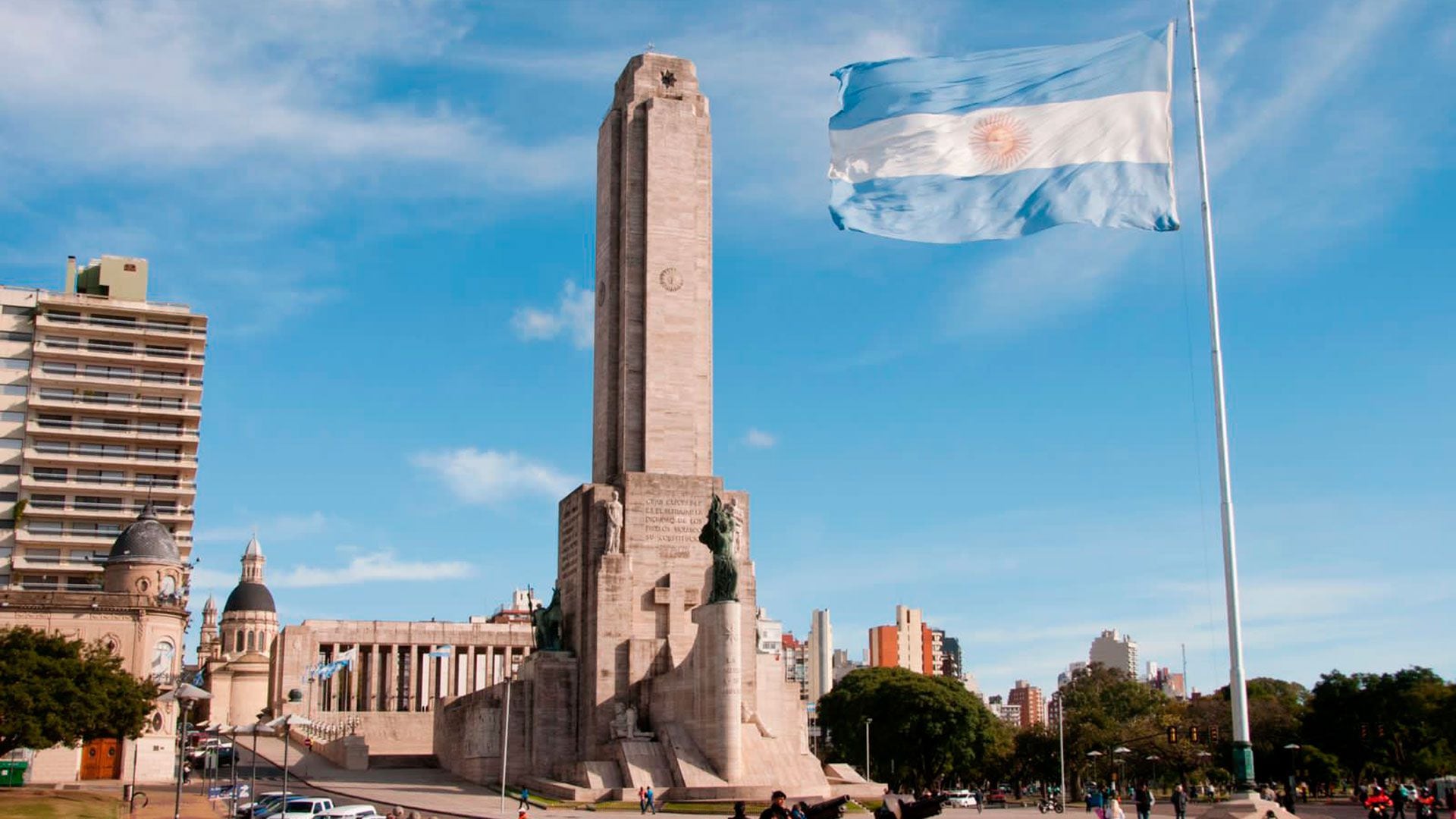 El “boom” del turismo en Rosario: crecen los visitantes extranjeros y los  eventos empresariales - Infobae