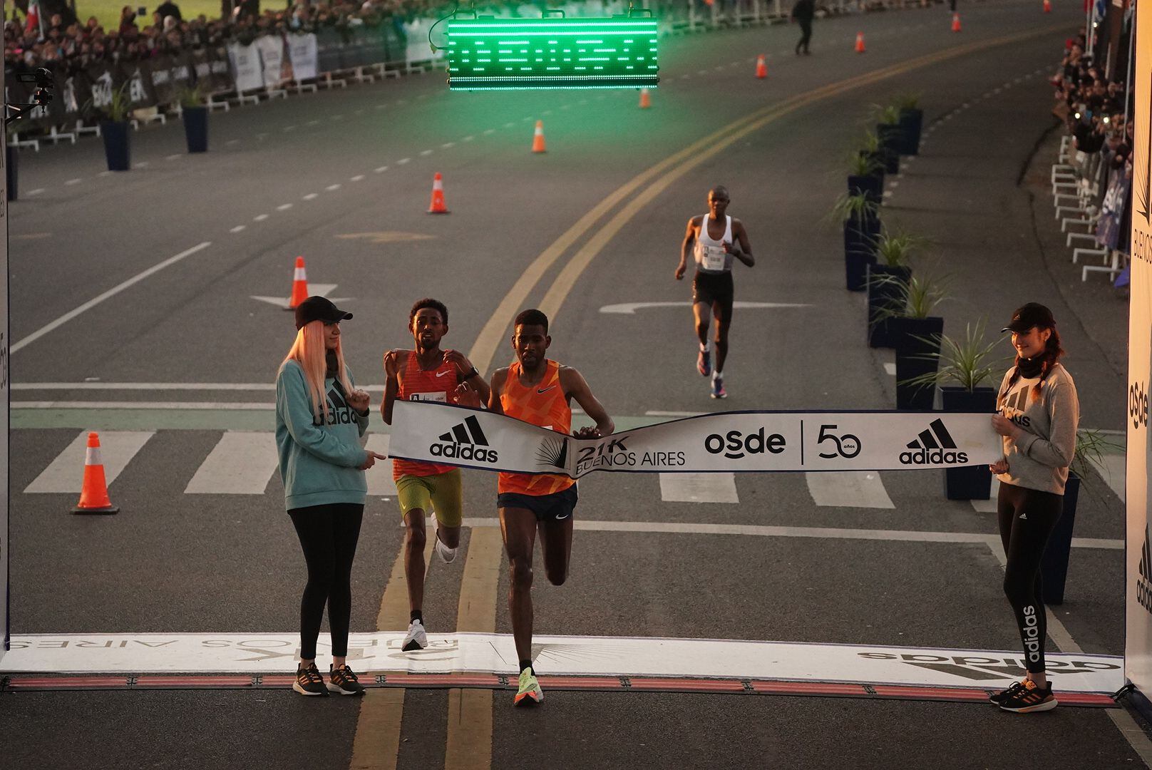Media Maratón de Buenos Aires -21k - Ganador