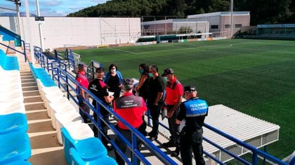 La Policia Foral de Navarra investiga la organización de un partido de fútbol con infectados de COVID-19 (@policiaforal_na)