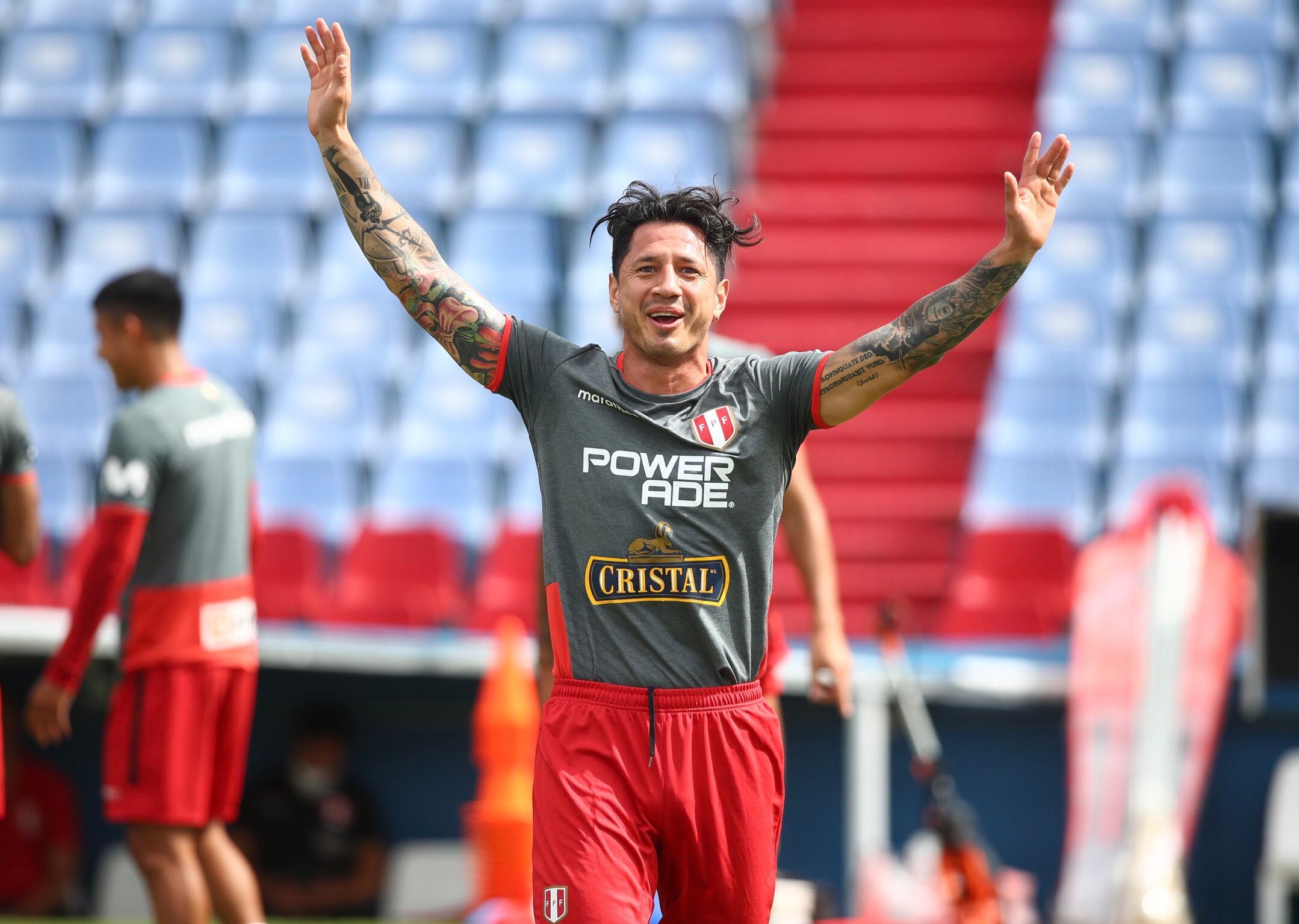 Gianluca Lapadula will be the '9' of the Peruvian national team against Uruguay for Qualifiers. (Photo: FPF).