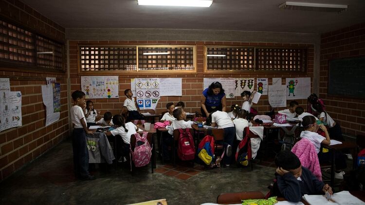 Los precios de los útiles escolares están fuera del alcance de los salarios venezolanos (Lihue Althabe)