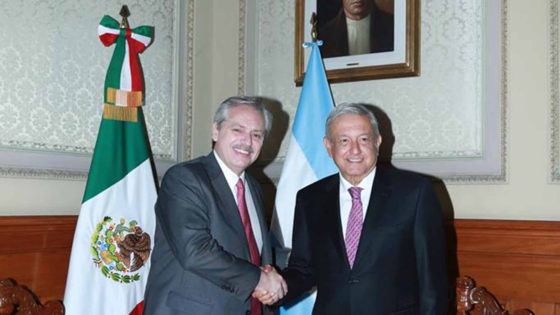 Alberto Fernández y Andrés Manuel López Obrador durante su encuentro en el Palacio Nacional de México