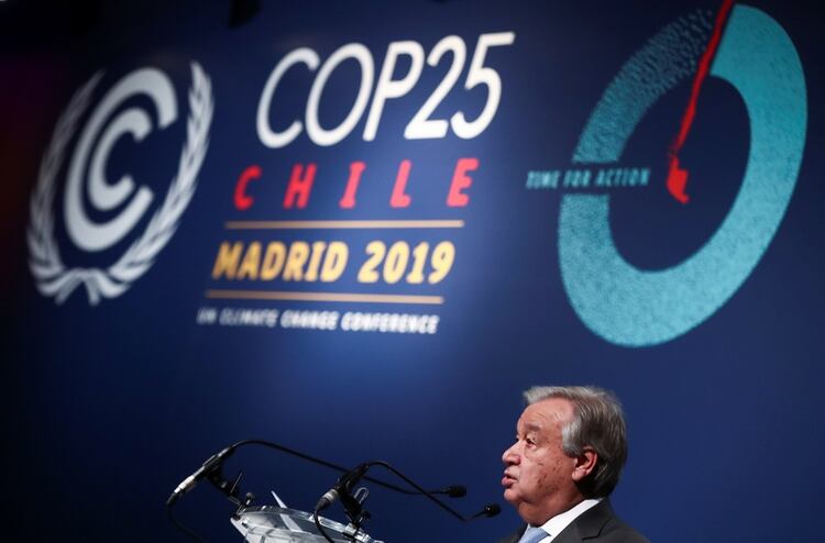 El Secretario General de las Naciones Unidas, Antonio Guterres, habla durante la Conferencia de la ONU sobre Cambio Climático (COP25) en Madrid, España, 12 de diciembre de 2019. REUTERS / Sergio Pérez