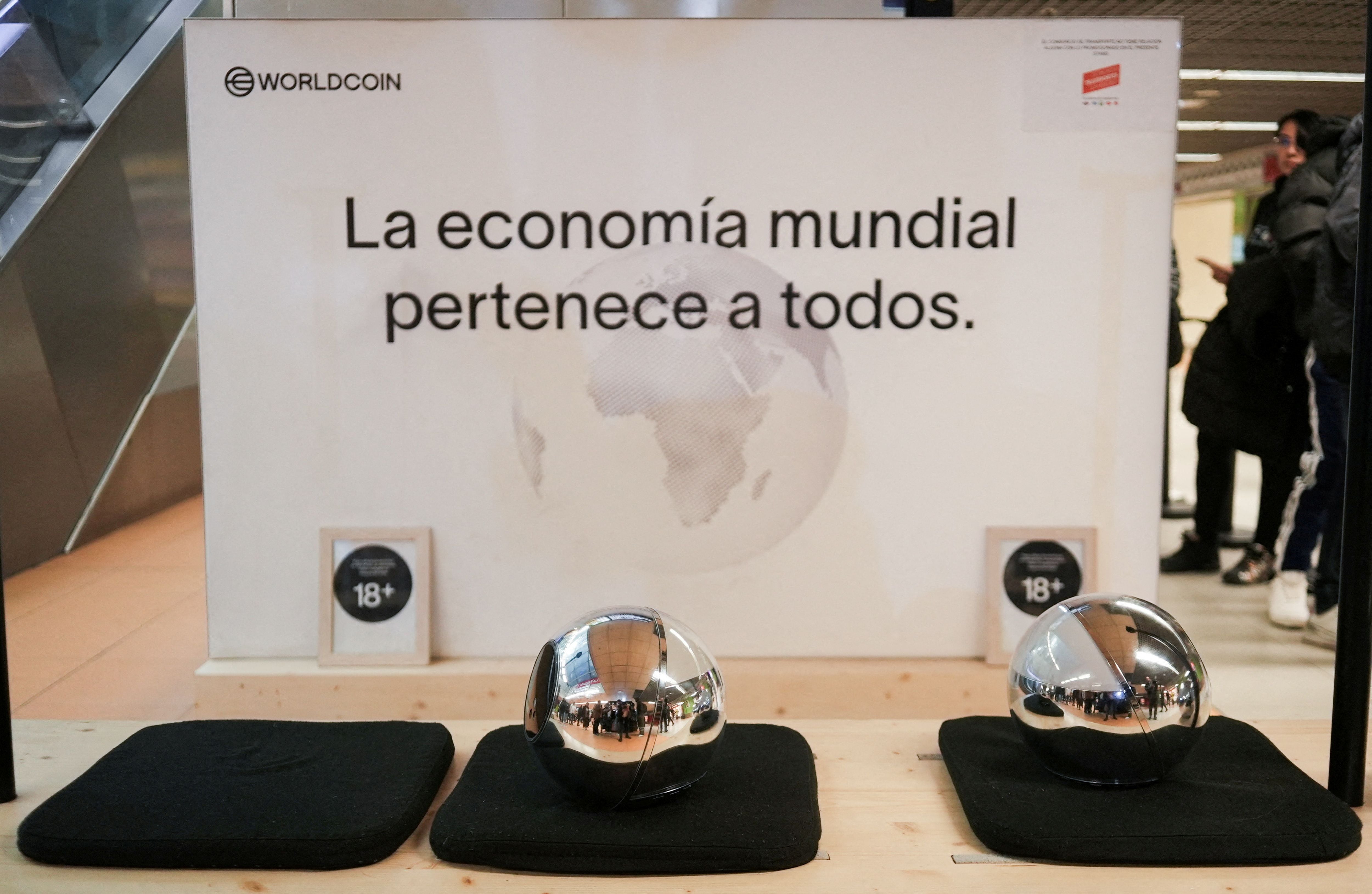 Worldcoin en Madrid (Reuters)